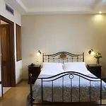 贝拉维尼萨酒店 酒店 Corfu (city)