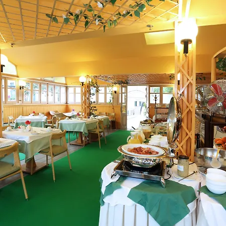 Bella Venezia Hotel 4*