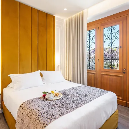 Отель Bella Venezia 4*