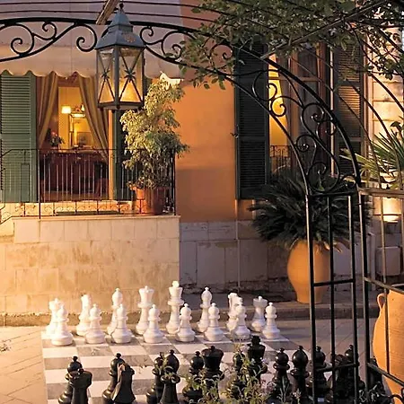 Bella Venezia Hotel