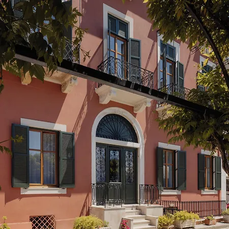 Bella Venezia Hotel