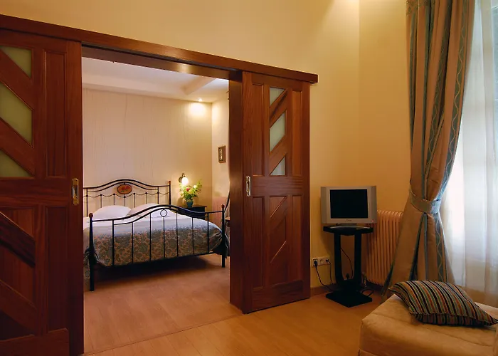 ベラ ヴェネツィア 4*