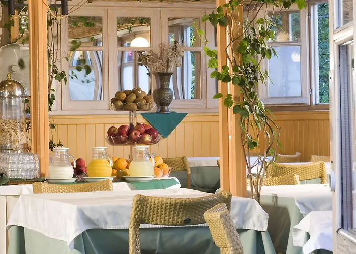 ベラ ヴェネツィア ホテル コルフ島