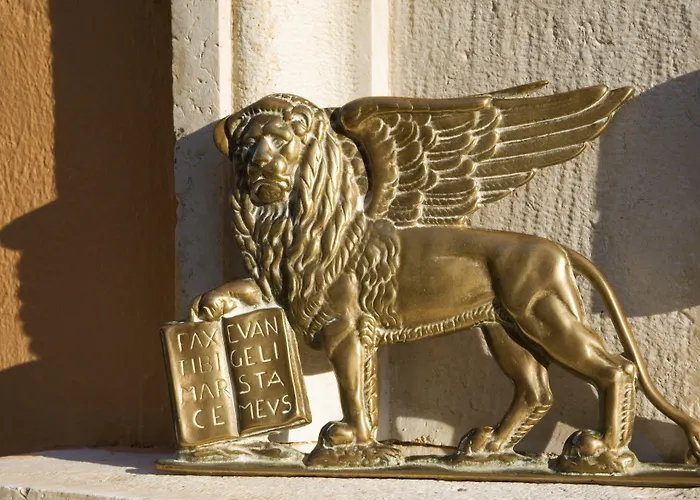 ベラ ヴェネツィア ホテル コルフ島