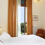 Otel Bella Venezia Korfu